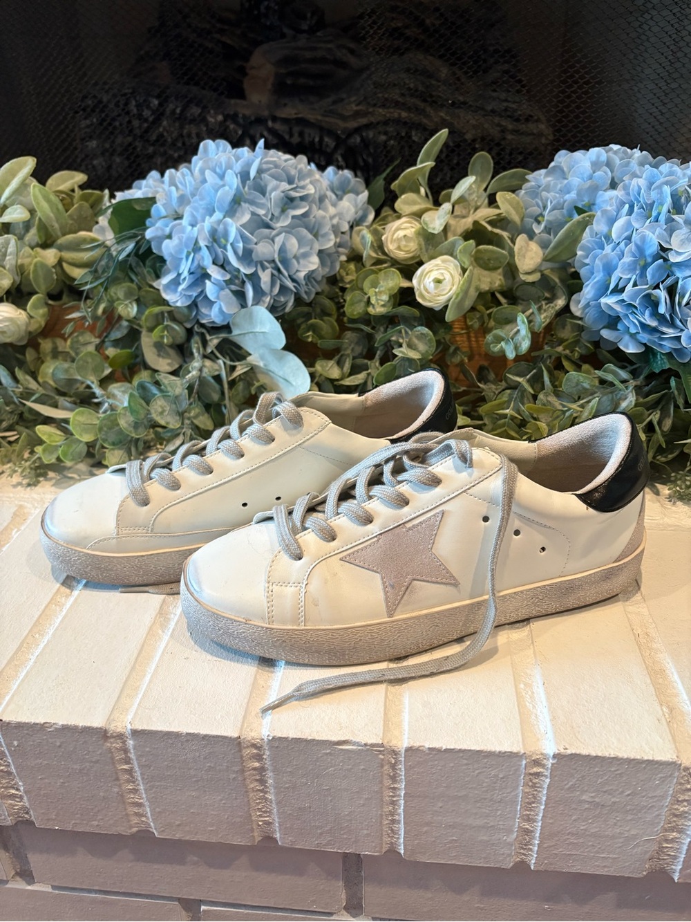 White Leather Sneakers with Star Accent